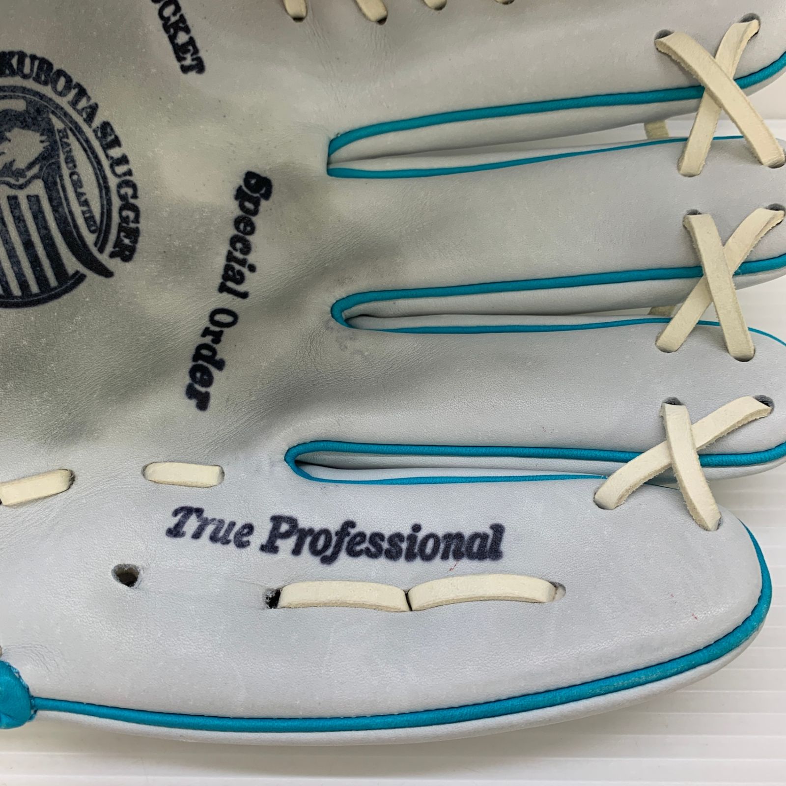  久保田スラッガー KUBOTA SLUGGER 硬式 大人 一般 外野手用 グローブ グラブ 右投げ 品 箱 グローブ袋付き 野球 6732 硬式 グローブ