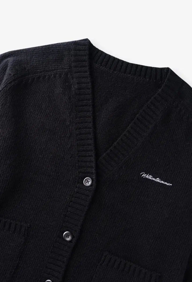 WITHOUTSUMMER ナッツ Vネックカーディガン_ブラック WWW_SMP1DAWEKUDUS_SCH_ID