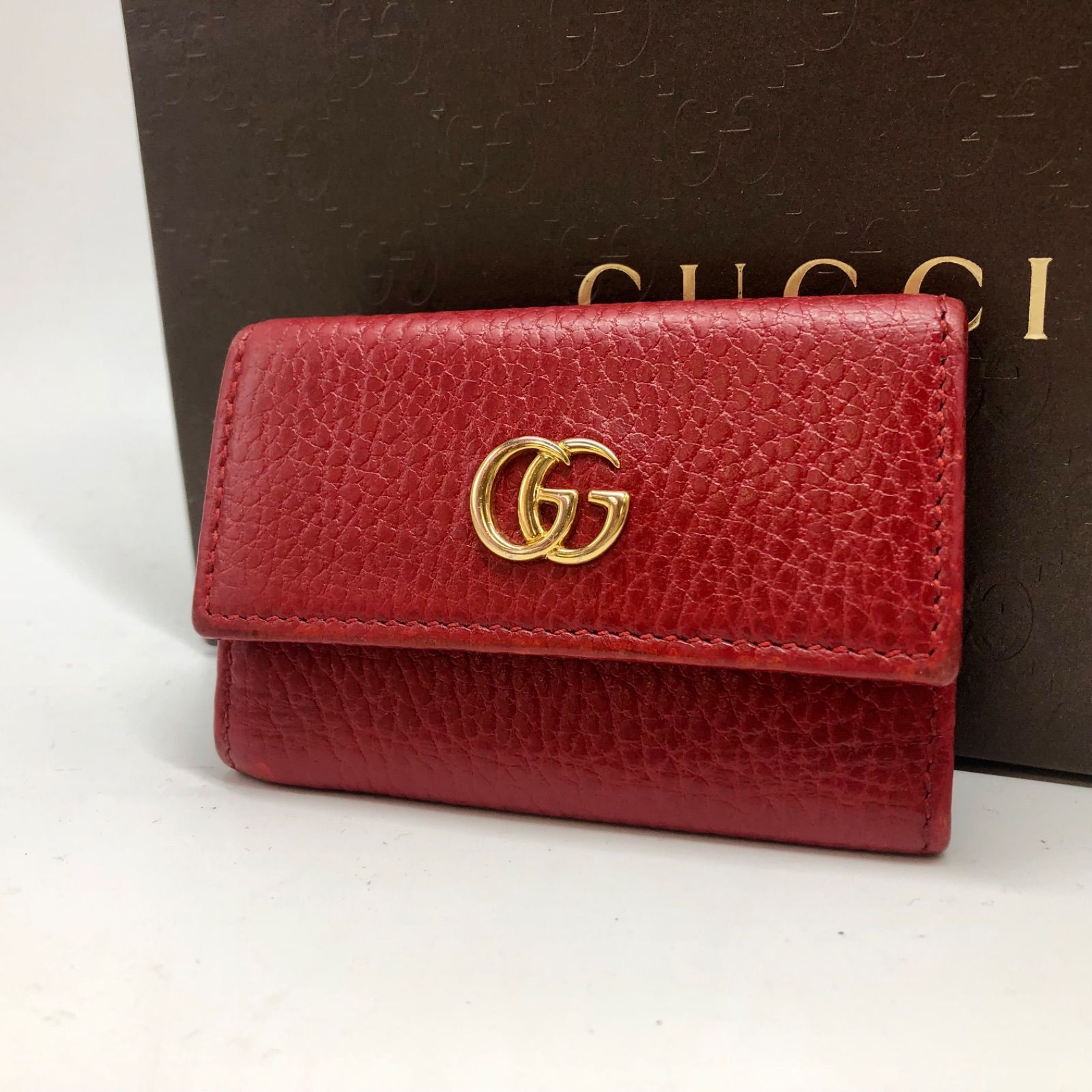 グッチ 6連キーケース GGマーモント 赤 革 鍵フック FX552