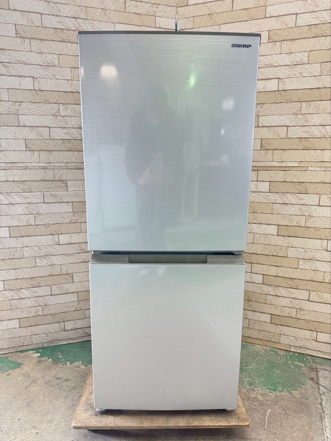 大阪送料無料☆3か月保障付き☆冷蔵庫☆シャープ☆2ドア