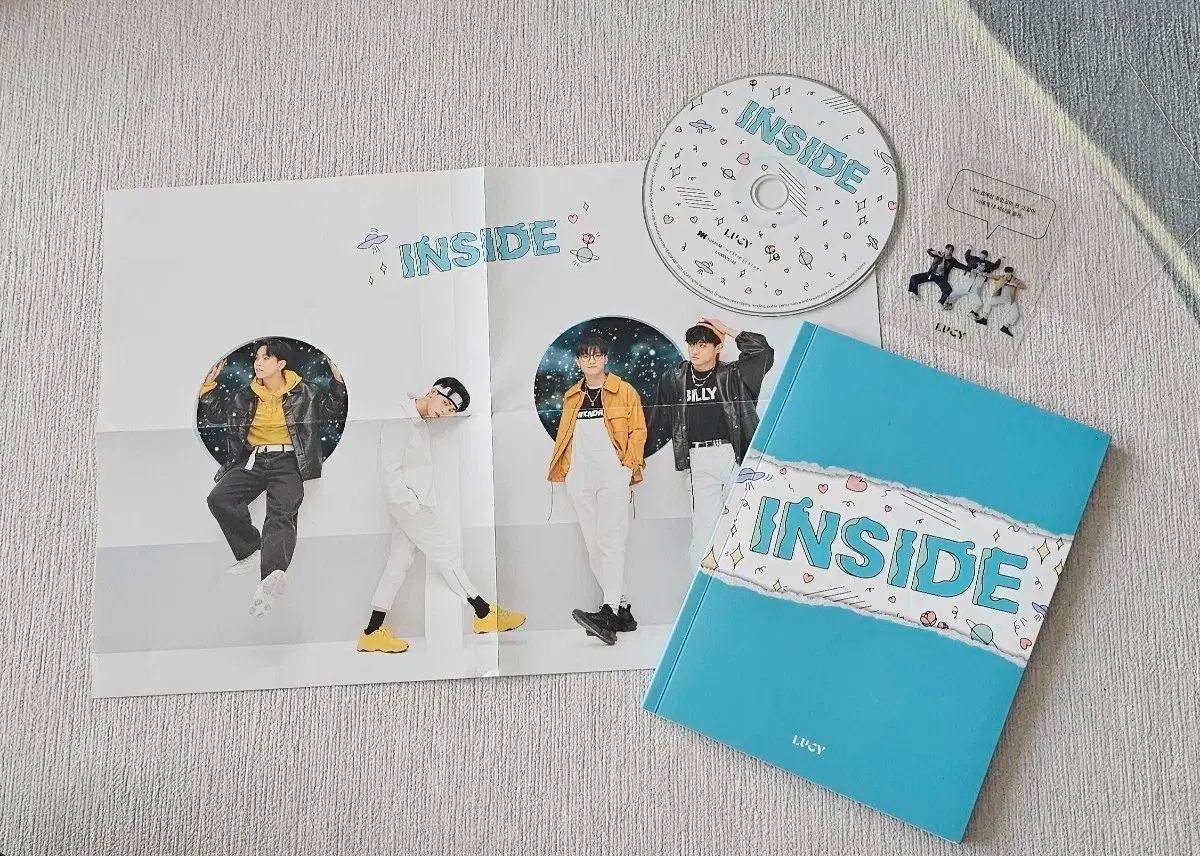 ルーシー INSIDE 開封 アルバム トレカなし