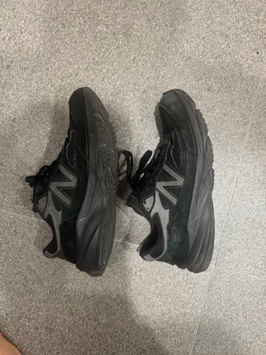 ニュー ンス 990 Dv 6 オールブラック