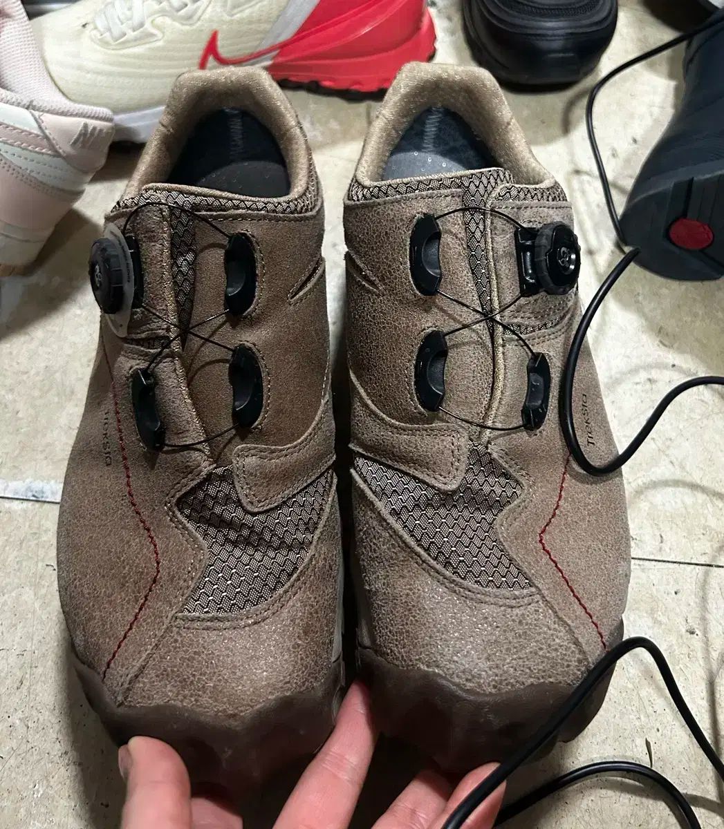 トレクスタ カウントダウン トレッキングシューズ コアテックス BoA 260cm