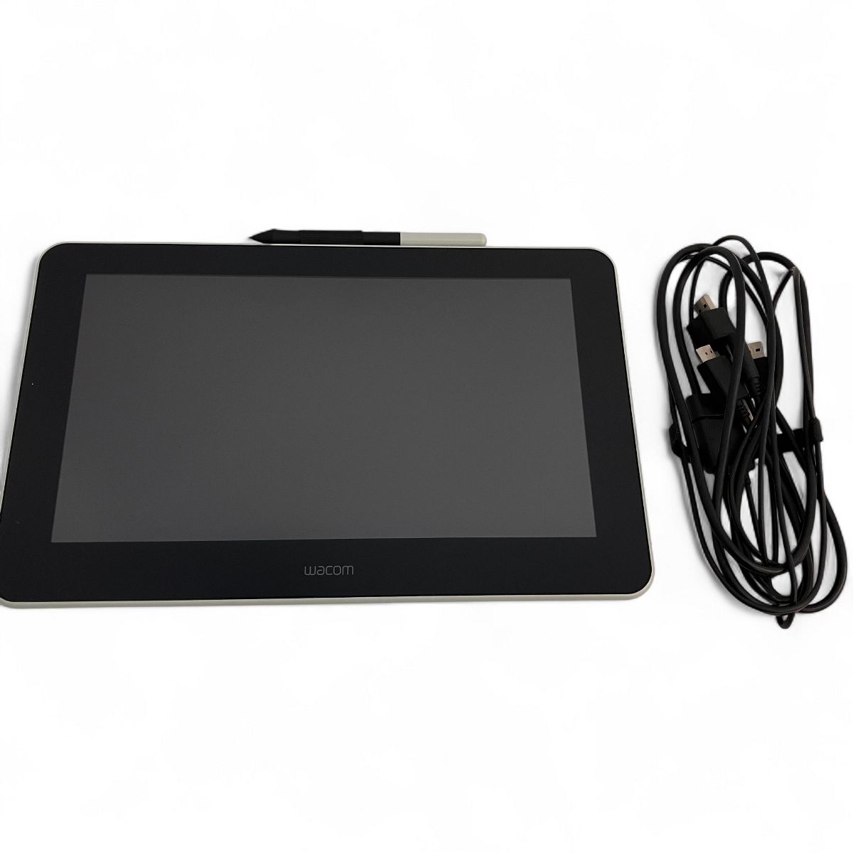 Wacom DTC133 One Creative Pen Display 液晶タブレット 13.3インチ 2020年製 ワコム 液タブ 家電 Z10575909