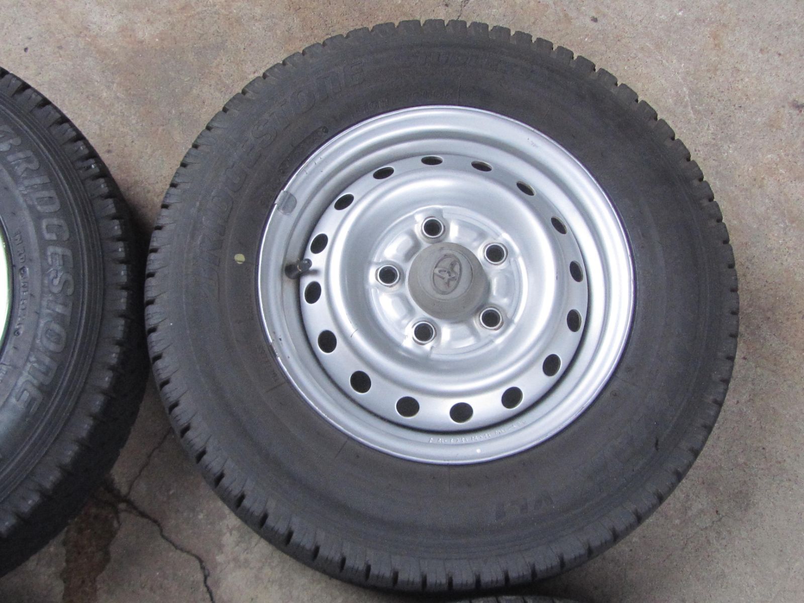 スタッドレス ブリヂストン