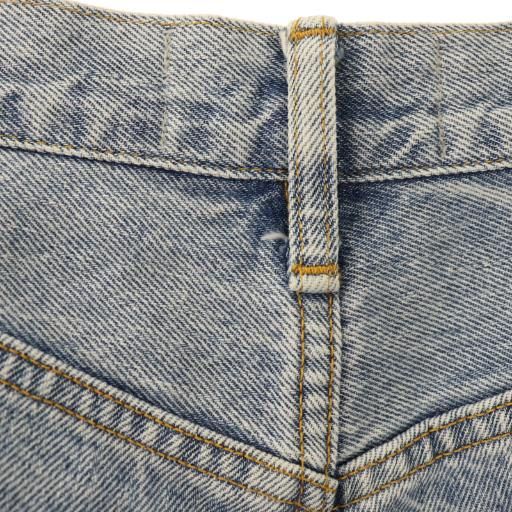 カーヴィーデニムパンツ