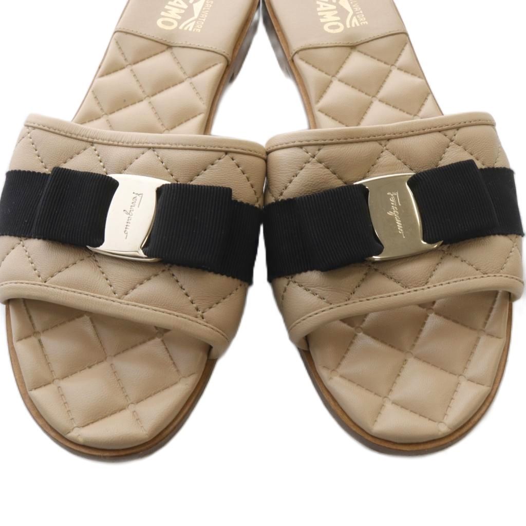  サルヴァトーレフェラガモ Salvatore Ferragamo ヴァラ キルティング サンダル ミュール 7 ベージュ サンダル サンダル ミュール