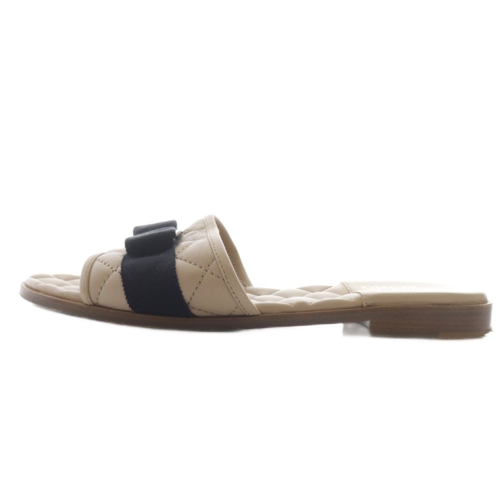 サルヴァトーレフェラガモ Salvatore Ferragamo ヴァラ キルティング サンダル ミュール 7 ベージュ