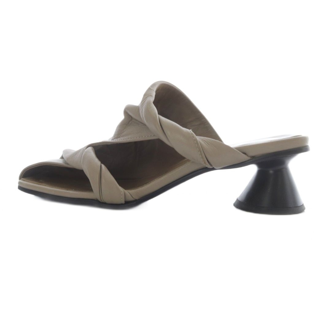 アキラナカ Matai サンダル ミュール レザー 37 茶色