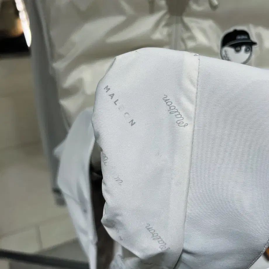 防風 ジャケット