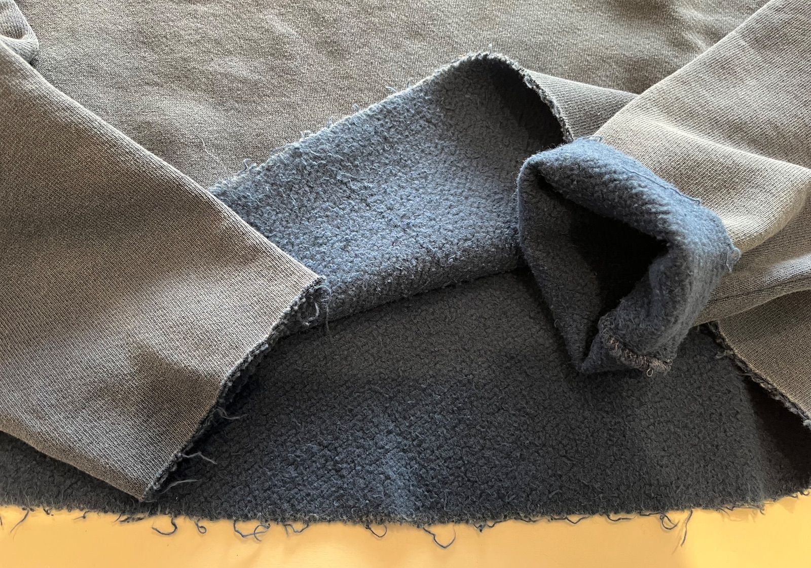 メゾンマルジェラ スウェットシャツ ダメージ ヴィンテージ 古着風