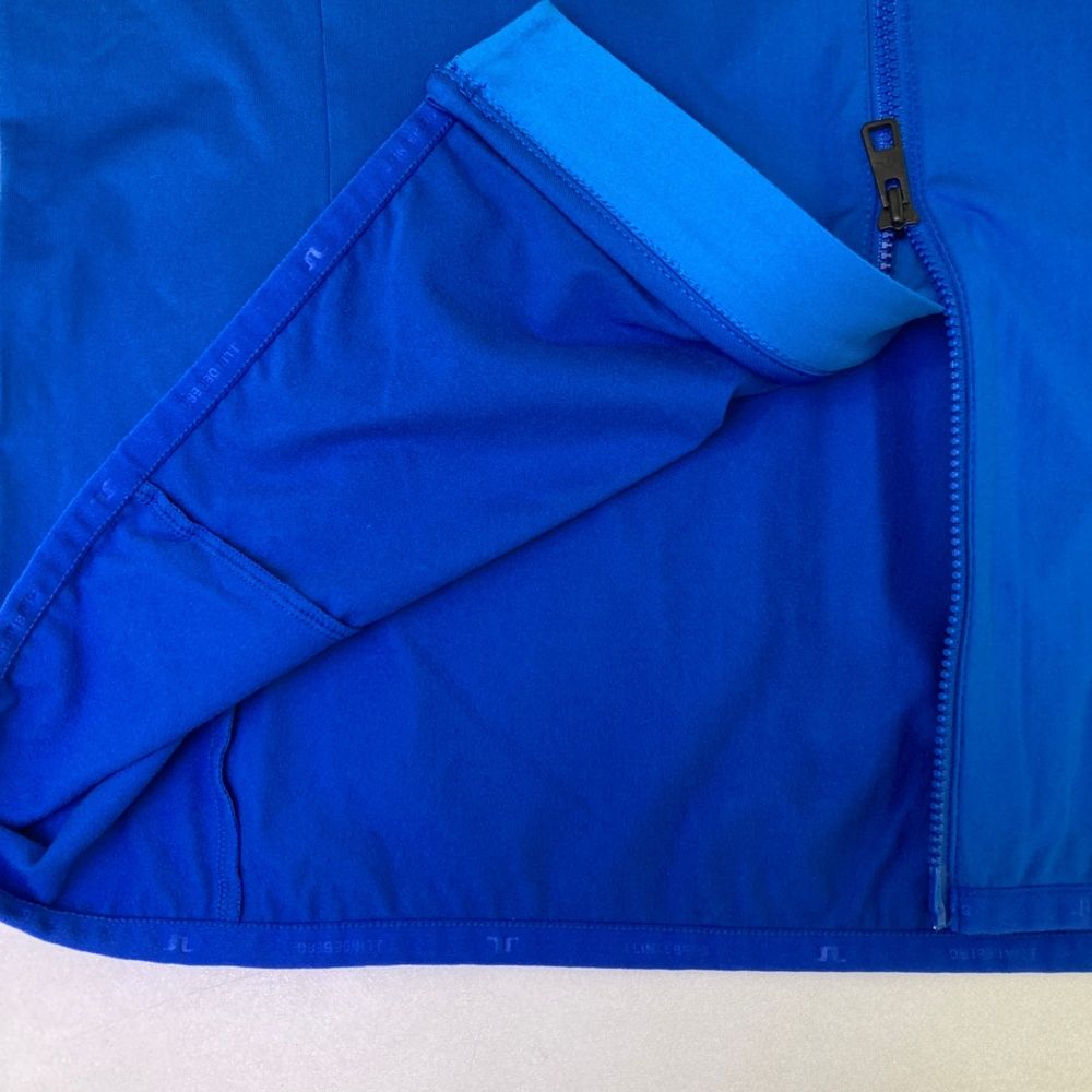 240101546202 ゴルフウェア