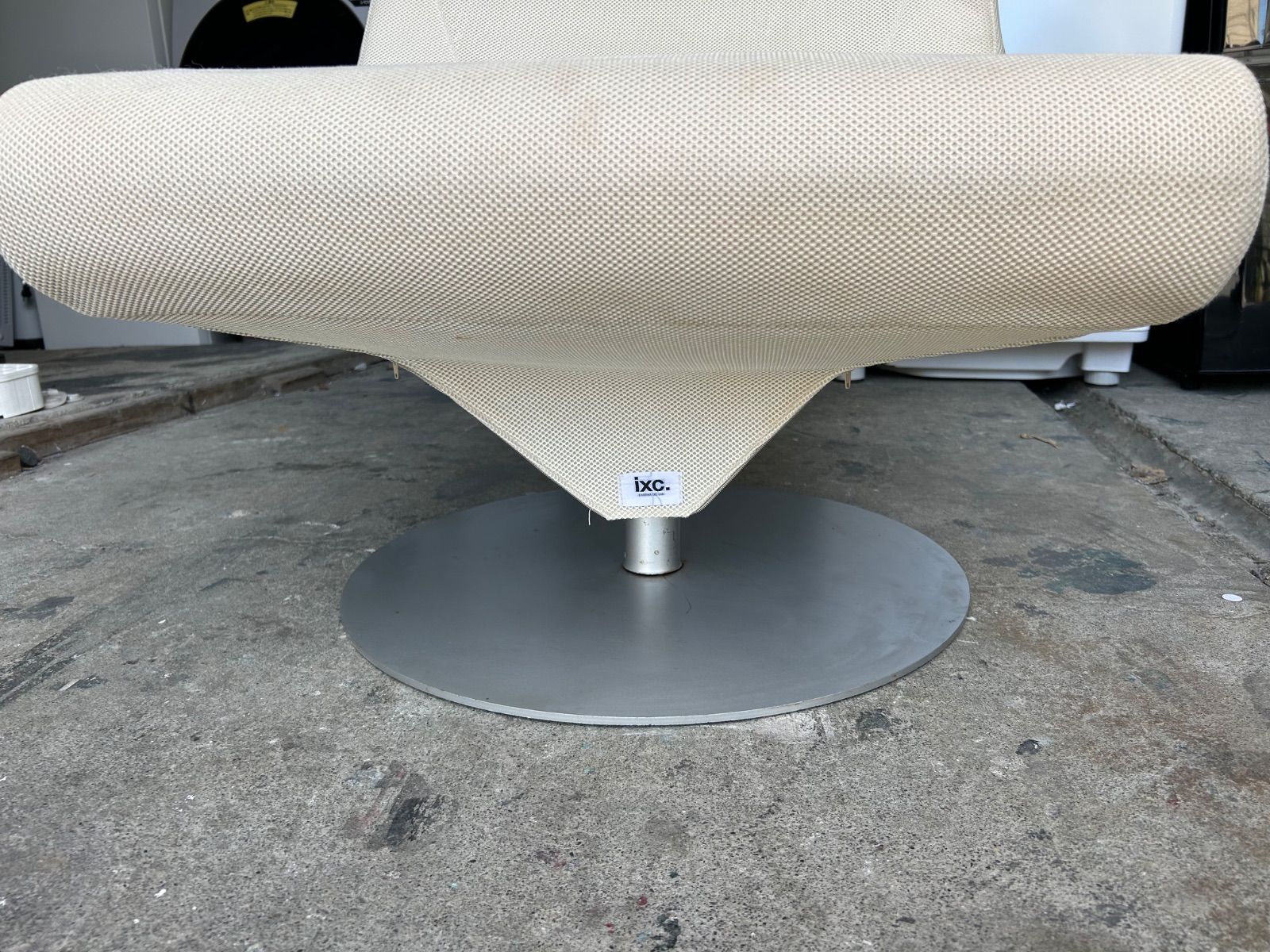 Cassinaixc. カッシーナイクスシー グエナエル ニコラ BOOMERANG PLUS ブーメラン プリュス ラウンジスウィベルチェア NEXPOTALLINN_EU