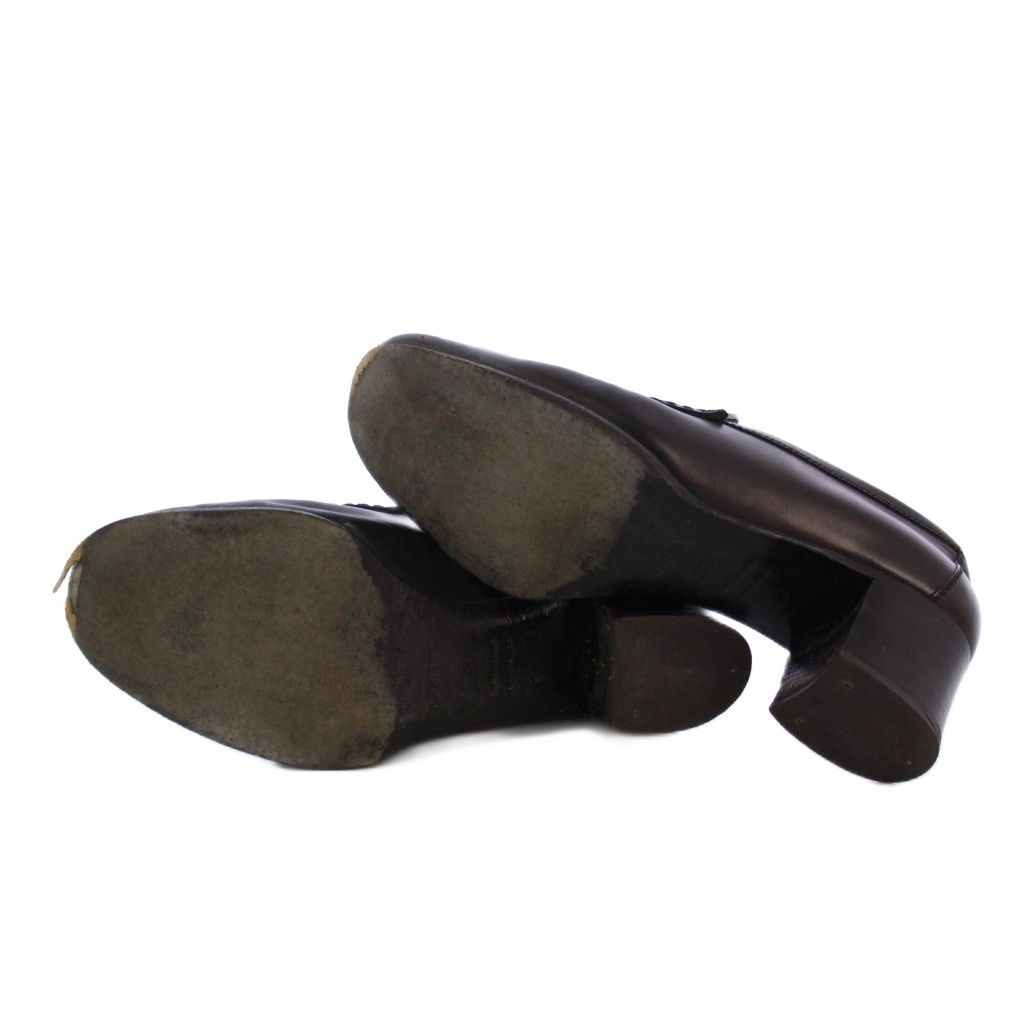 モカシン ローファー