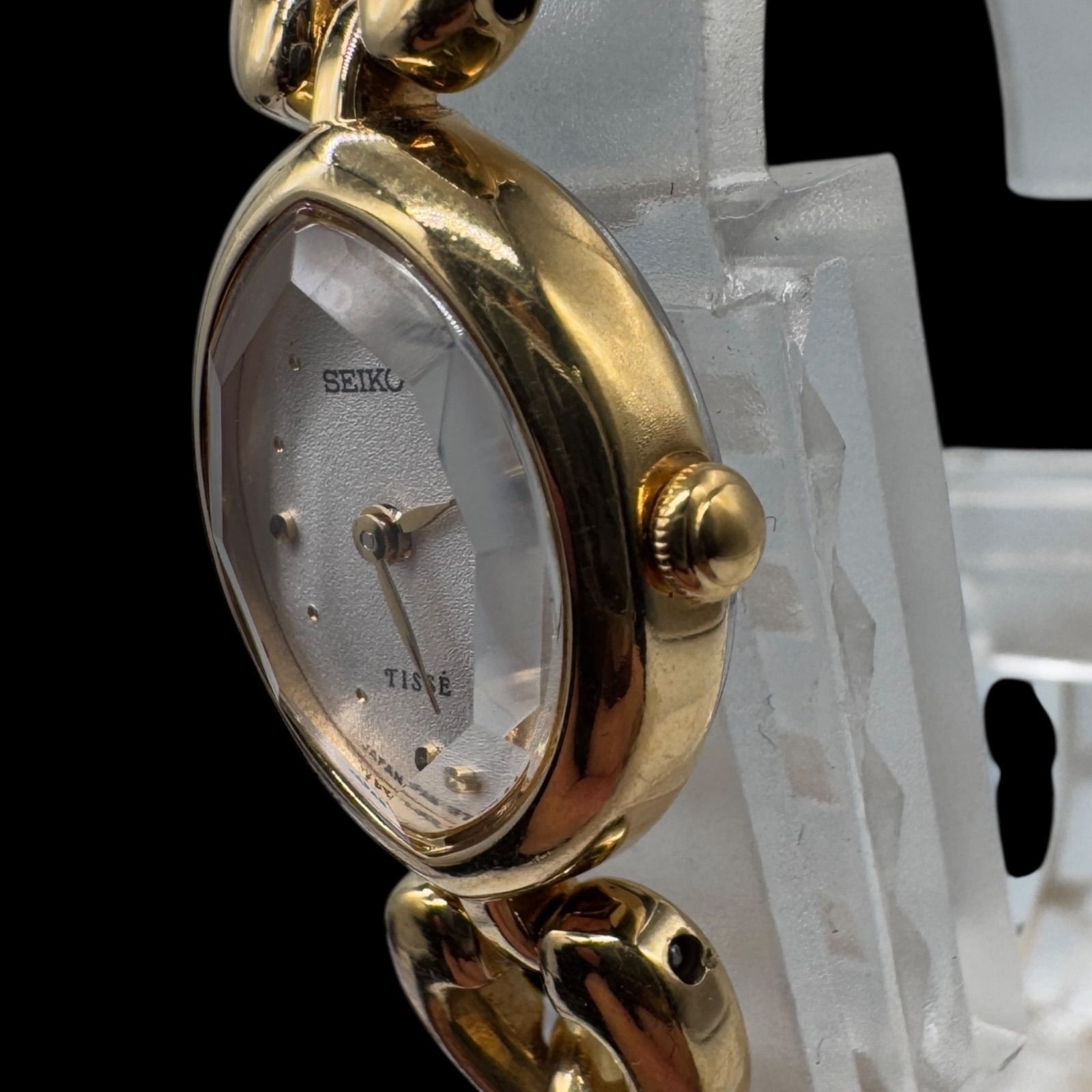 クォーツ 1F20-5080