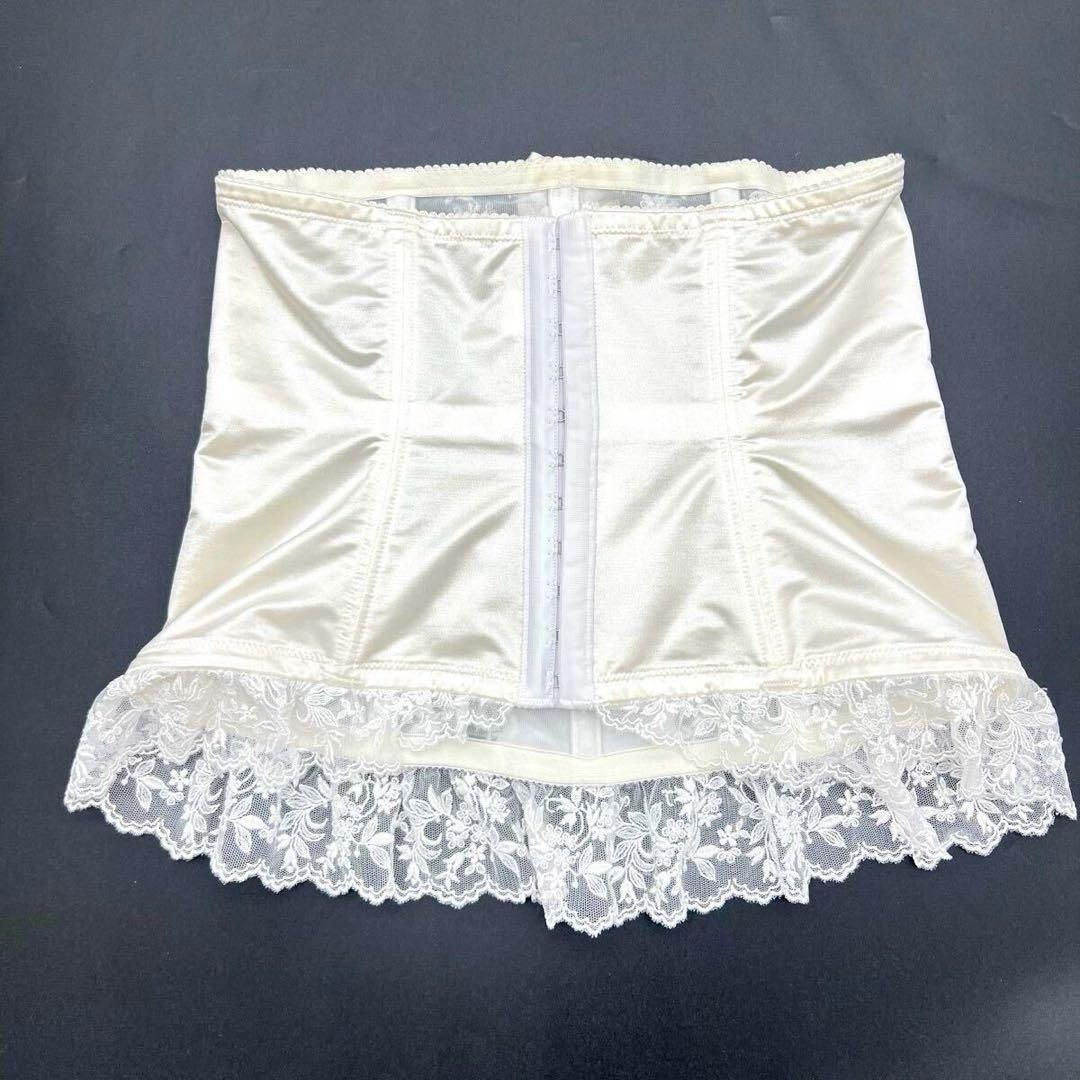 希少 C'EST MOI セモア ニッパー ウエスト 76 ブライダルインナー