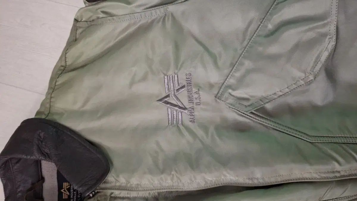 アルファインダストリーズ MA-1 フライトジャケット Lサイズ