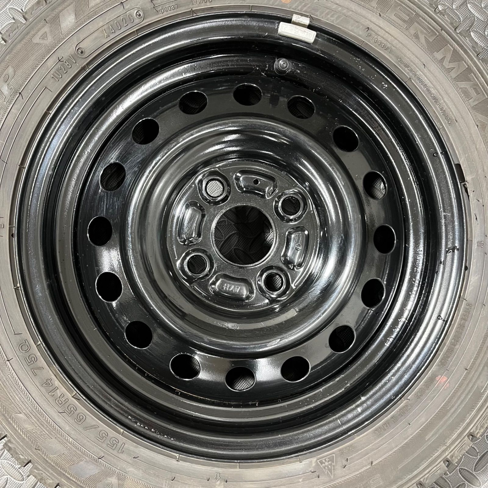 スタッドレスタイヤ 1149