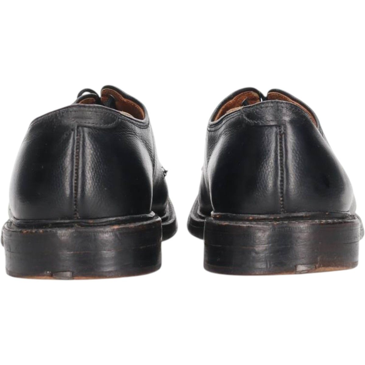 プレーントゥシューズ