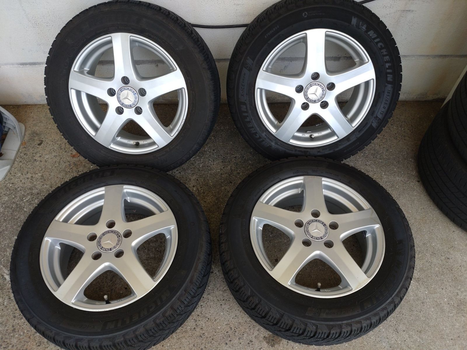 メルセデスベンツ Aクラス等 社外 5本 スポーク 15インチ 6 J 42 112 5 H ＆ ミシュラン X ICE SNOW 185 65 R 15 スタッドレス4本