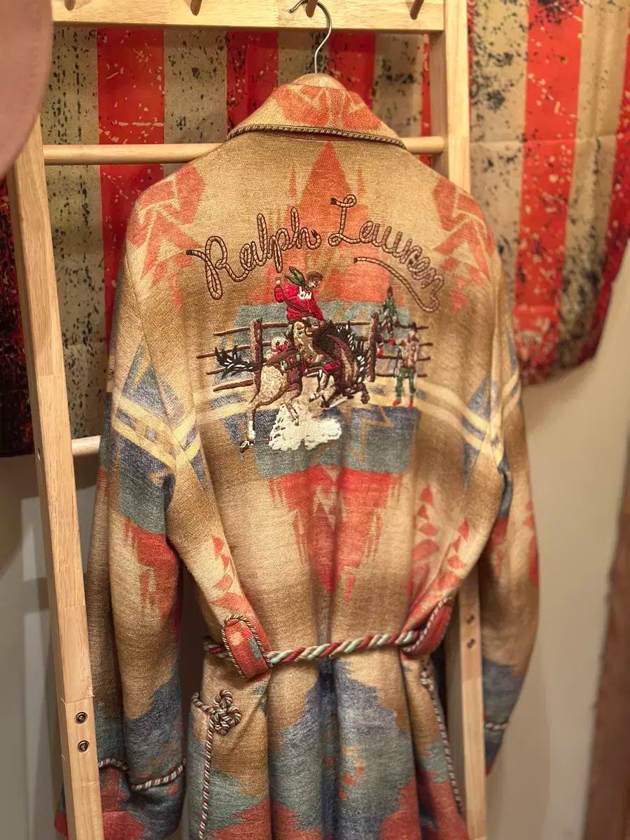 ポロ ナバホ ローブコート