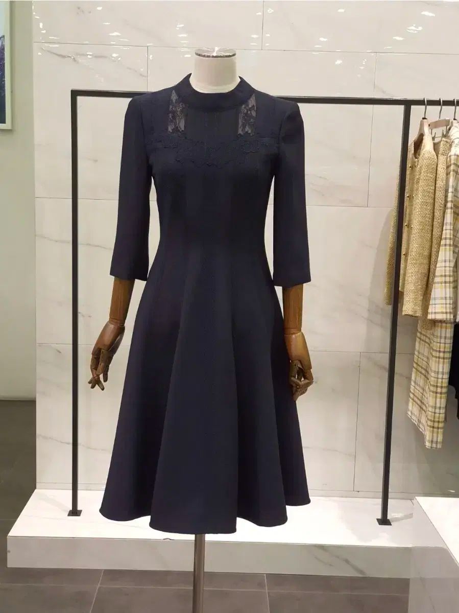 MOJO.S.PHINE モジョエスピン ネイビー レースワンピース