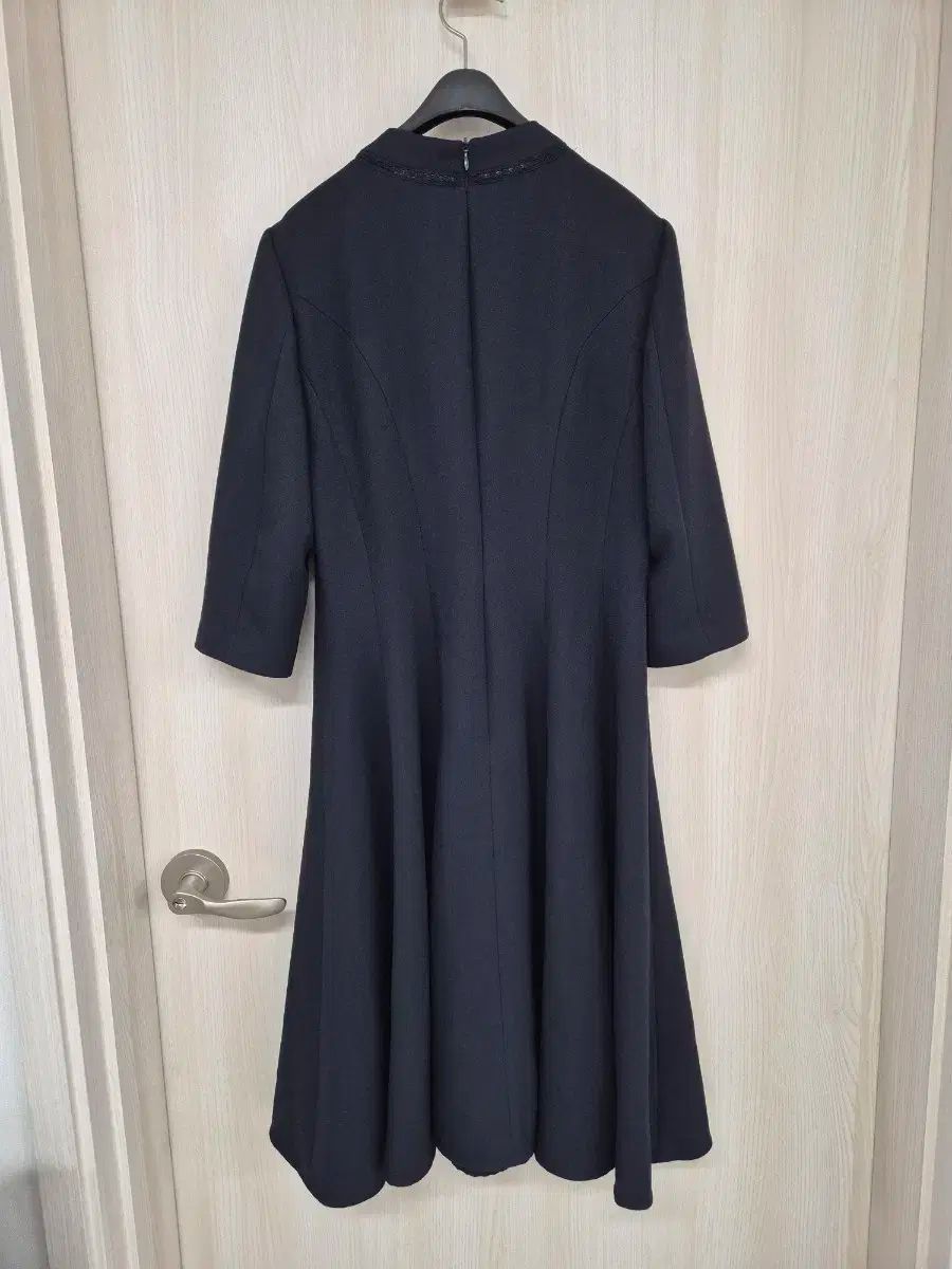 最短当日配送。 MOJO.S.PHINE モジョエスピン ネイビー レースワンピース