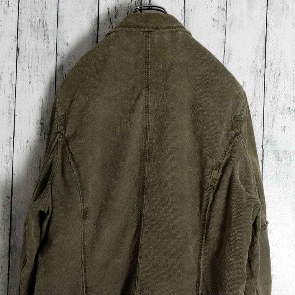 カッコいい ESSENTIALS