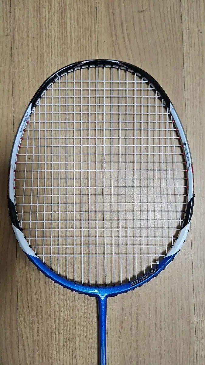 VICTOR ビクター ブレイソード12 バドミントン ラケット