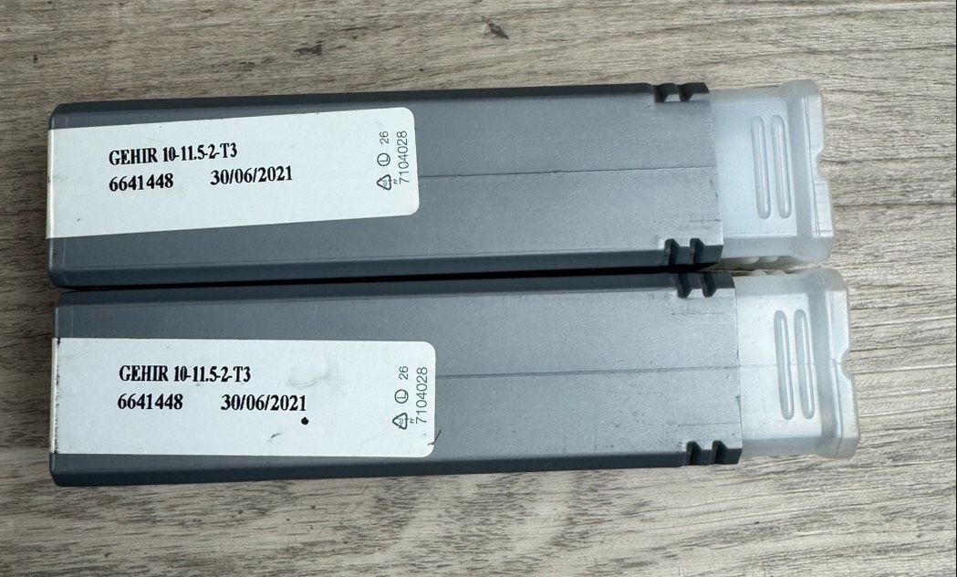 イスカル ISCAR カットグリップ用ホルダー GEHIR 10-11.5-2-T3 6641448 2本セット イスラエル製