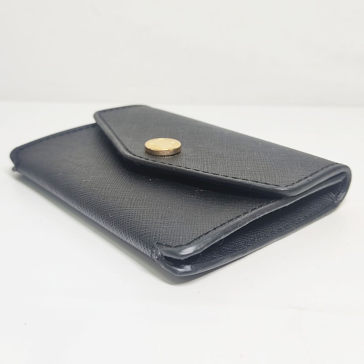 併売商品※◇未使用保管品◇MICHAEL KORS【マイケルコース】 キーリング付きコインケース PVC ブラック 小銭入れ レディース M1461  楽天市場】マイケルコース キーケース 小銭入れ カードケース レディース ブランド パスケース 可愛い Michael Kors : Rio  Planet