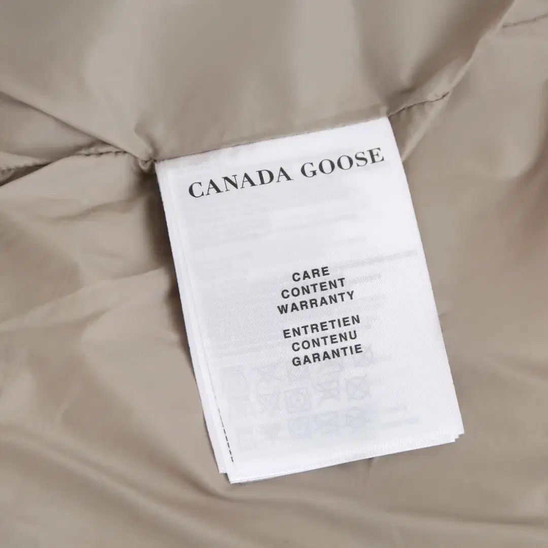 ユニセックス カジュアル