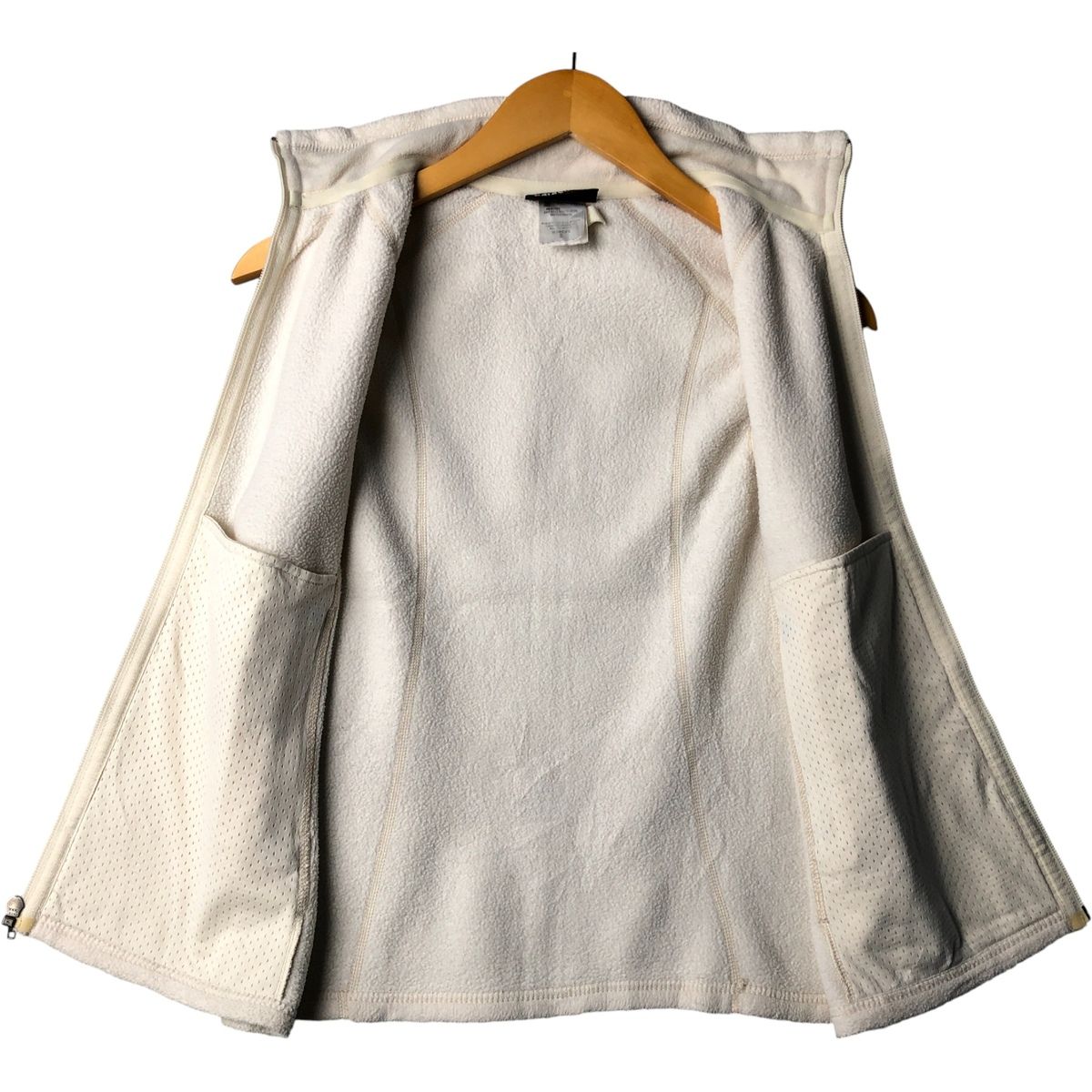 シンチラ フリースベスト