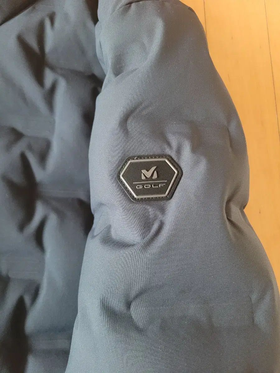 グースダウン 軽量ダウン