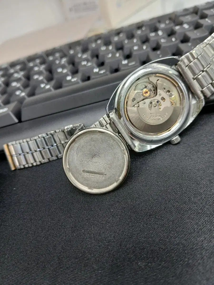 ヴィンテージ グルーエン