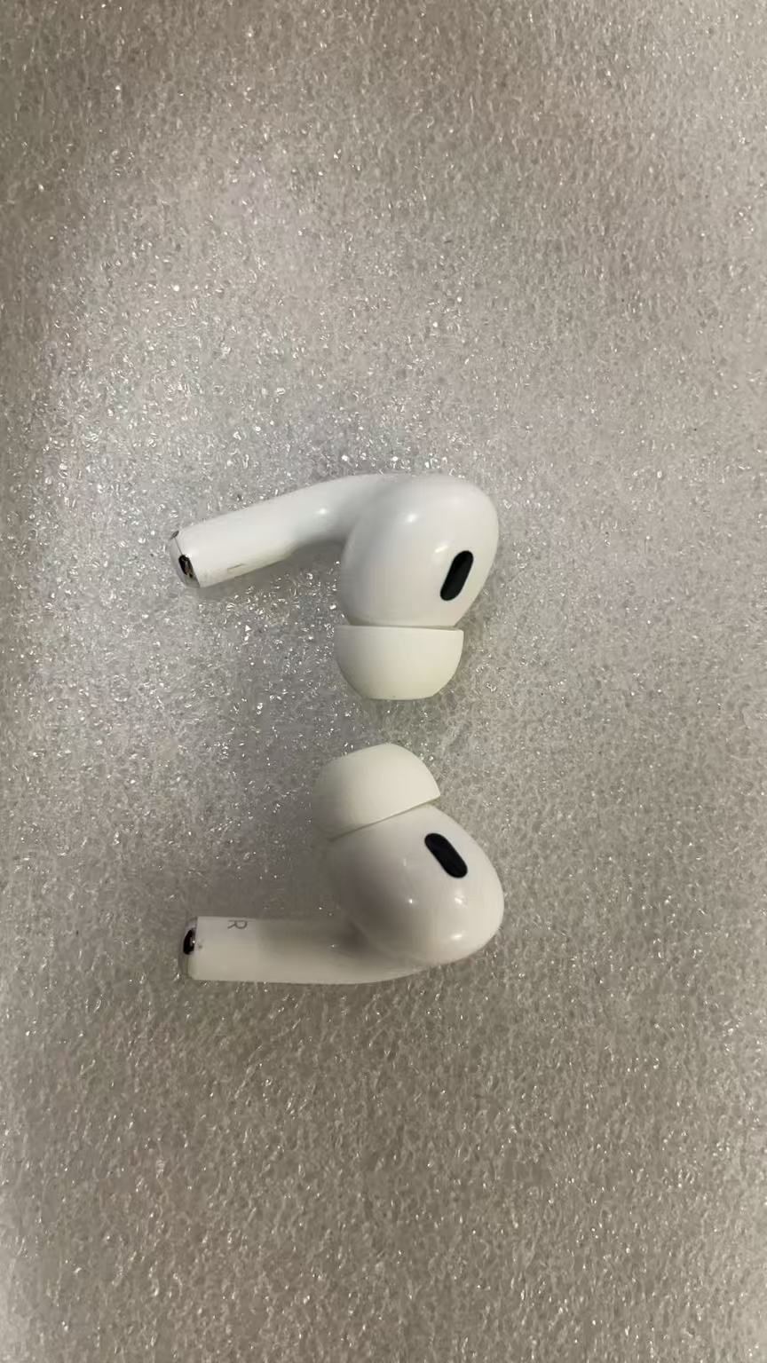  品 AirPods Pro 2 MQD 83 J A 整備済みです イヤホンケース イヤホン