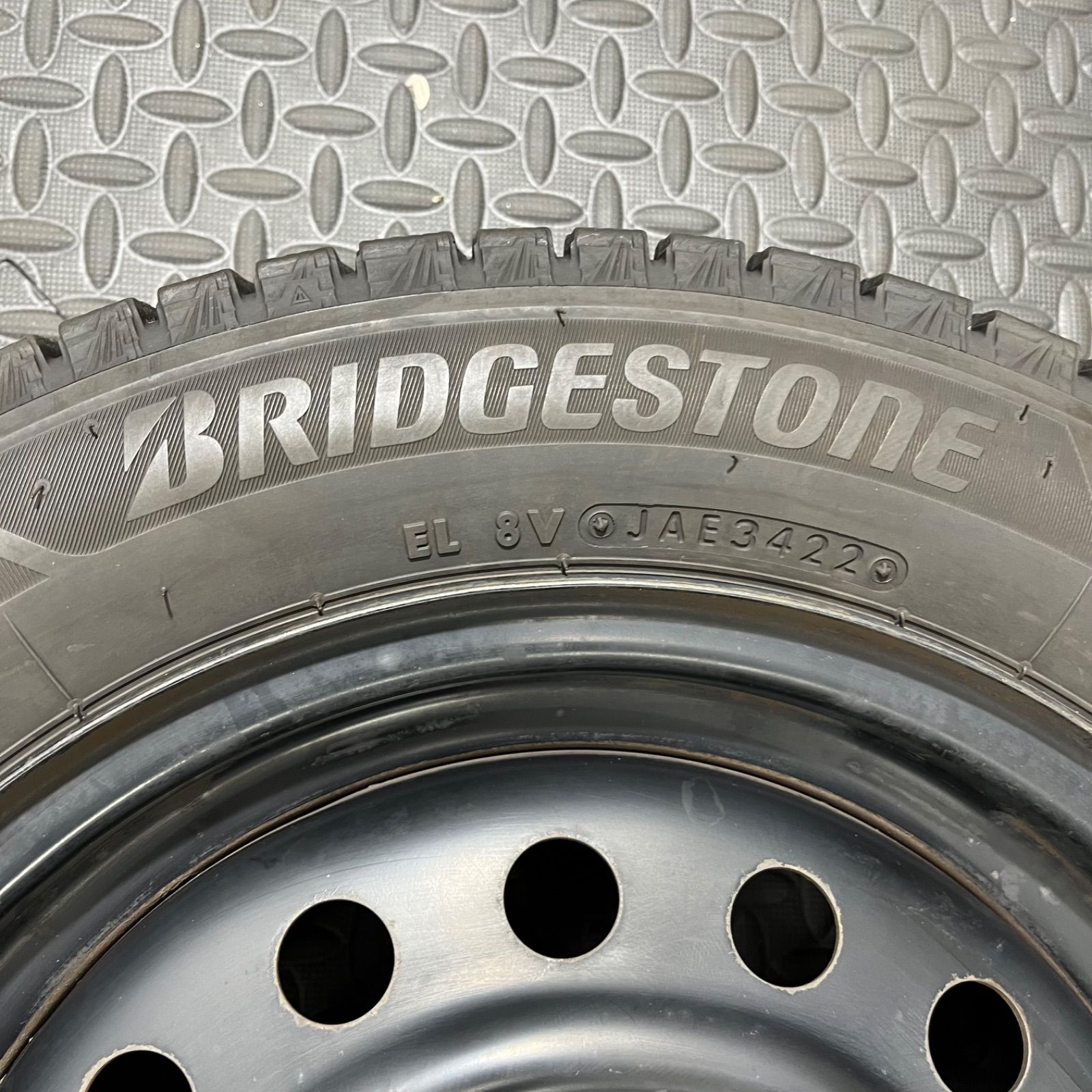送料込み☆新品ブリヂストン スタッドレス 155/65R14 キャンバス