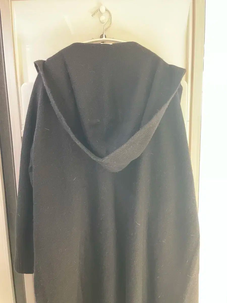 フード付きニットカーディガン