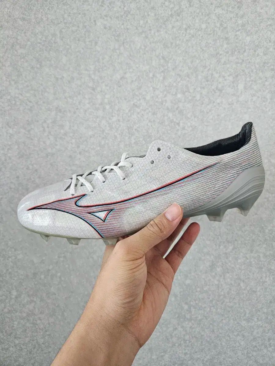 ミズノ アルファ ジャパン 新級 サッカーシューズ 270 サイズ