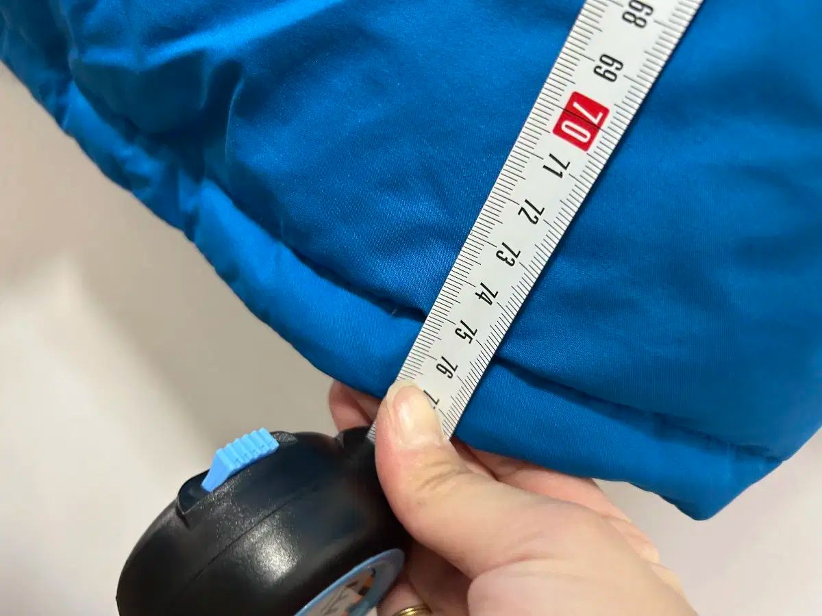 100 BLACK YAK ブラックヤク ゴアテックス ブルー ダウン アウター KANDAIZUMI_COM