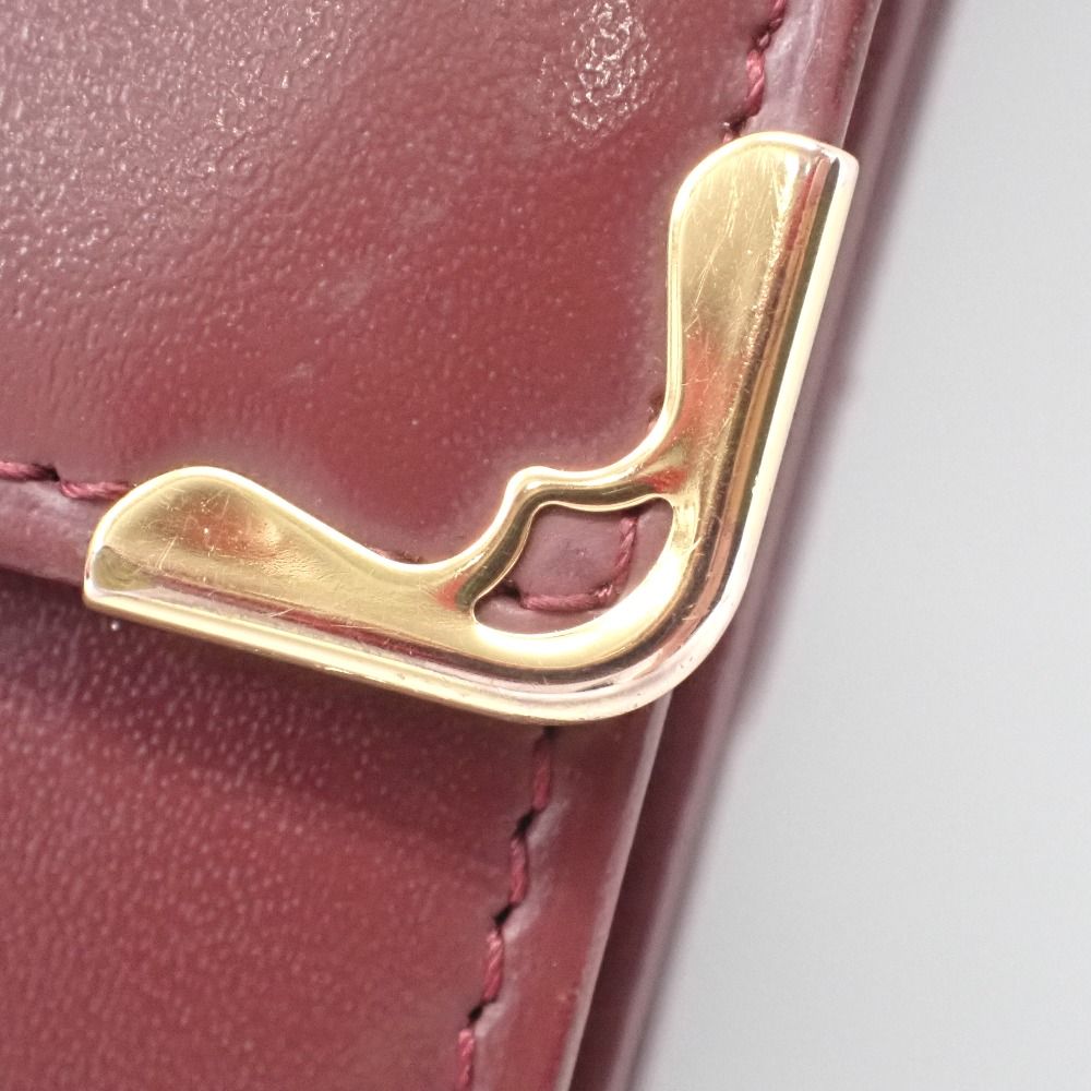 三つ折り財布 マスト