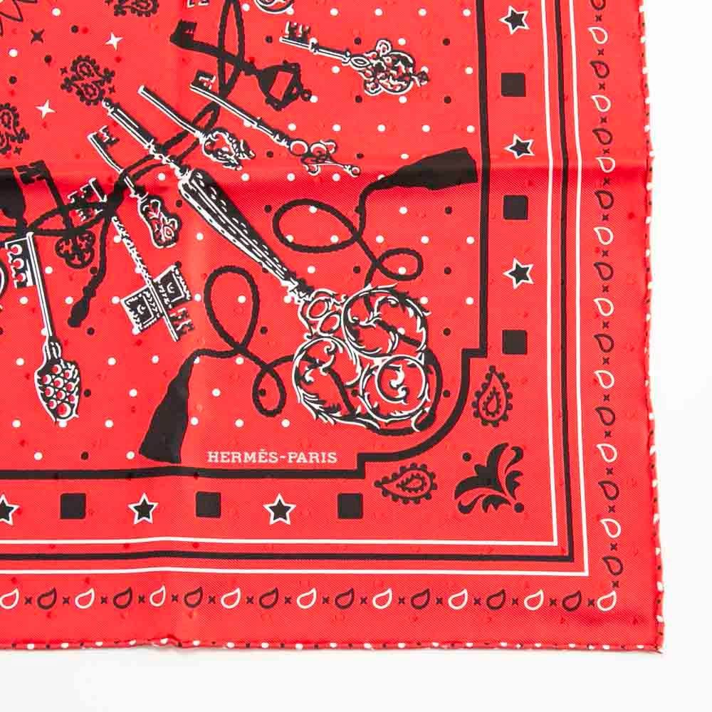 Sランク エルメス HERMES カレ55 シルクスカーフ 鍵柄