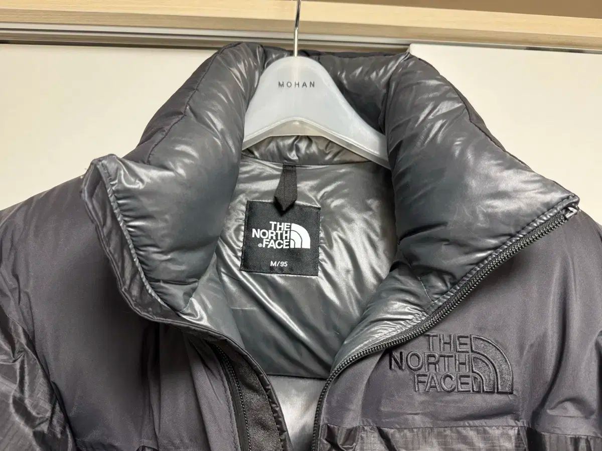 リアルブラック