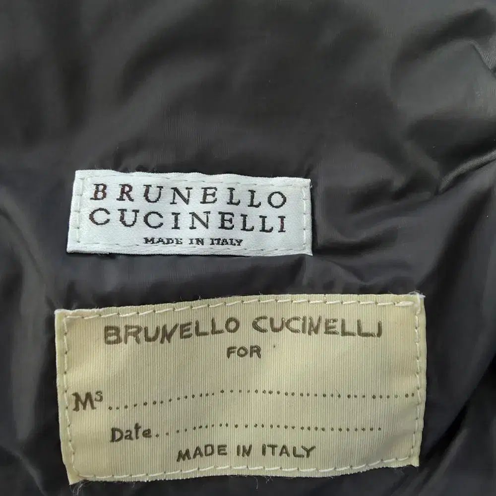 軽量グースダウン