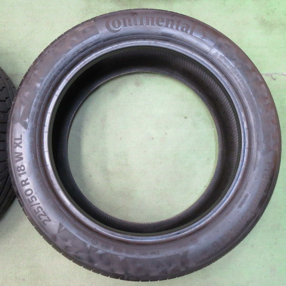 タイヤ 18インチ