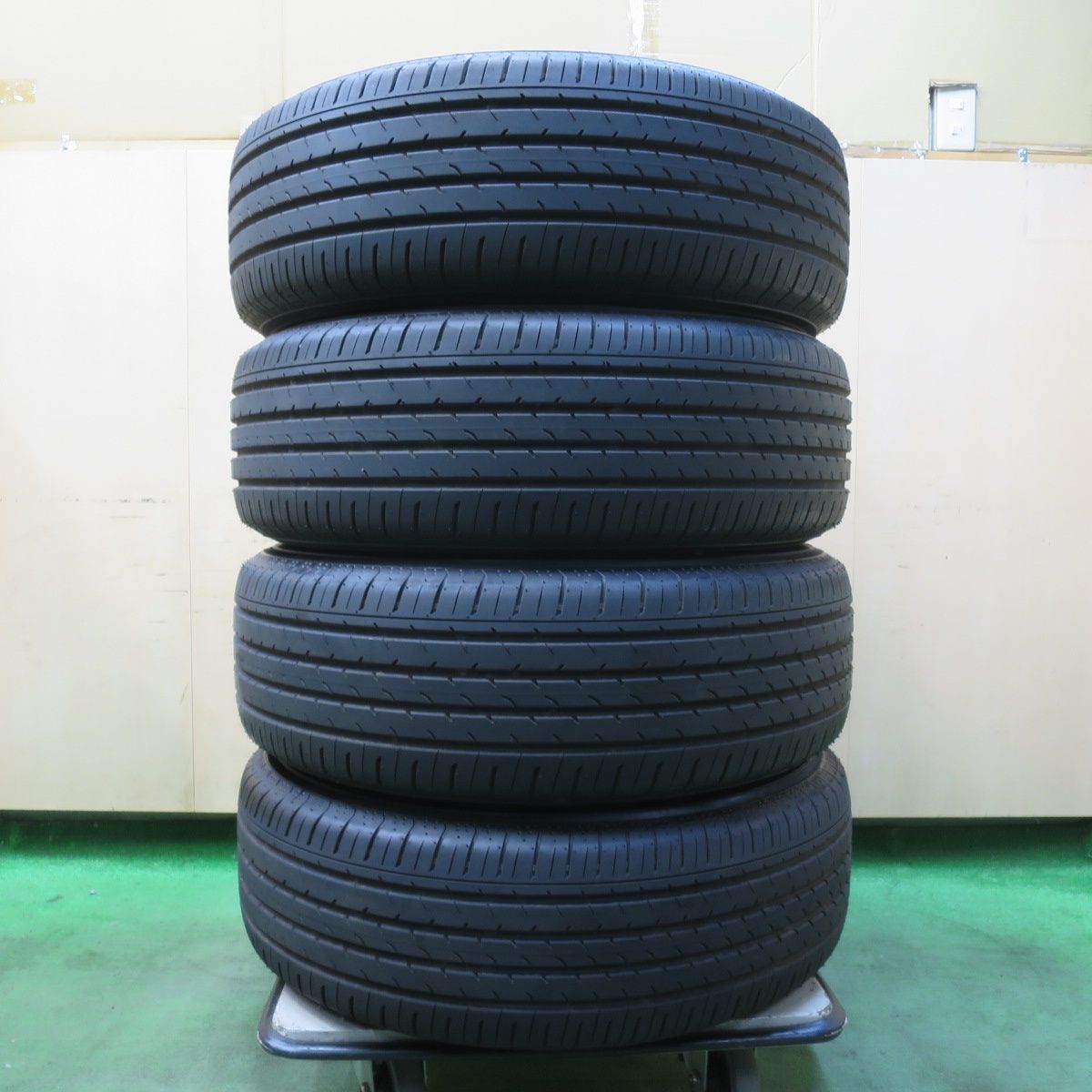 ヴェルファイア 225