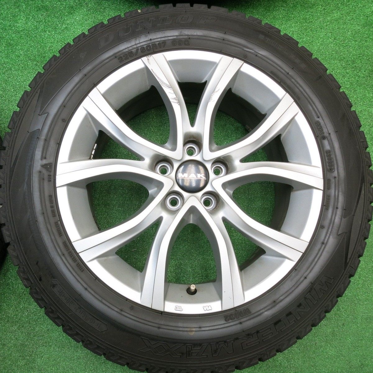  バリ溝 23年 9 5分 プジョー 等 MAK ANTIBES 225 60 R 17 スタッドレス ダンロップ ウインターマックス WM 02 アンチバス 17インチ PCD 108 5 H ス 17インチ タイヤ ホイールセット