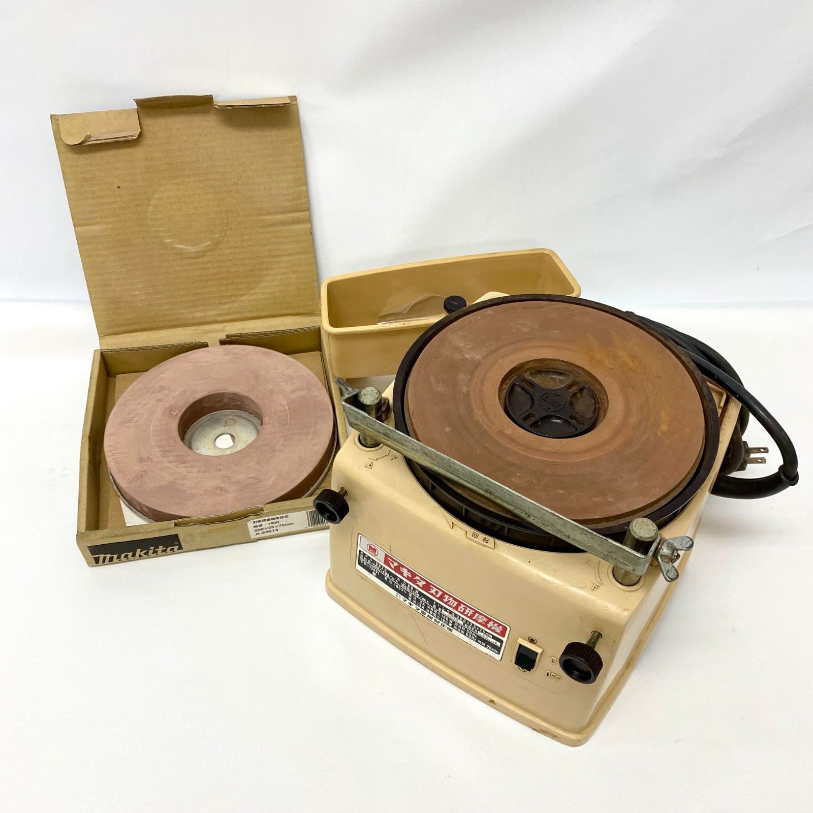 マキタ Makita 9820 刃物研磨機 3649