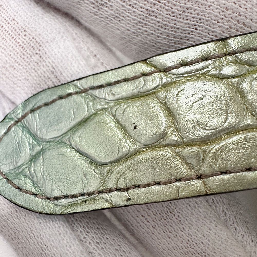 二つ折り財布 トリヨン