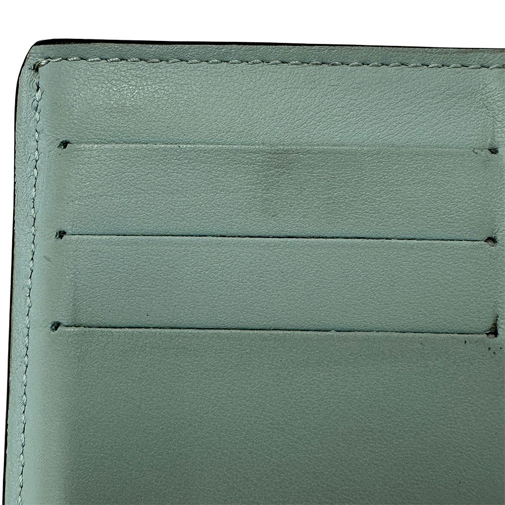 トリヨンレザー LVヴェルティカル